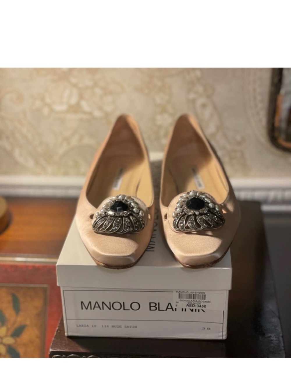 Manolo Blahnik Jeweled Satin Flats Nude/Soft Pink Size 38